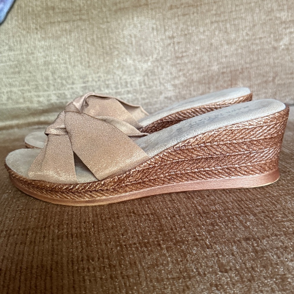 Tuscany Easy Street Dinah slip on wedge sandals made in Italy